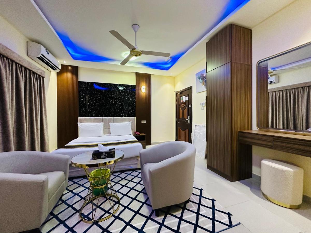 Al Nakheel Hotel Apartments Рас-ель-Хайма Екстер'єр фото