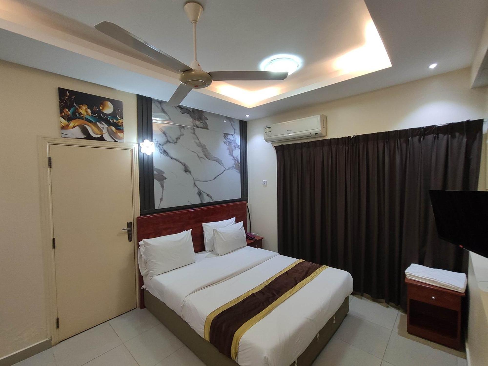 Al Nakheel Hotel Apartments Рас-ель-Хайма Екстер'єр фото