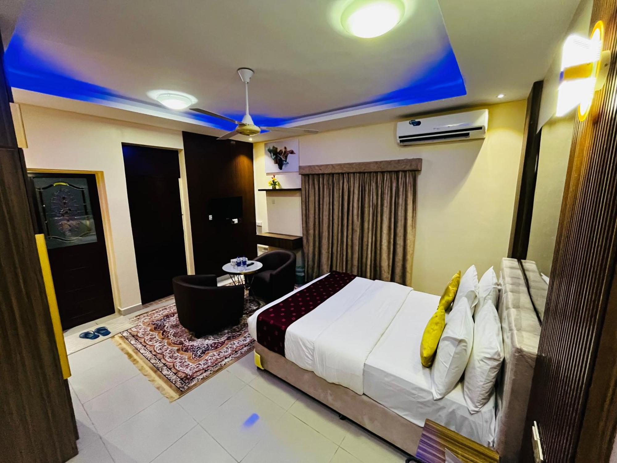 Al Nakheel Hotel Apartments Рас-ель-Хайма Екстер'єр фото