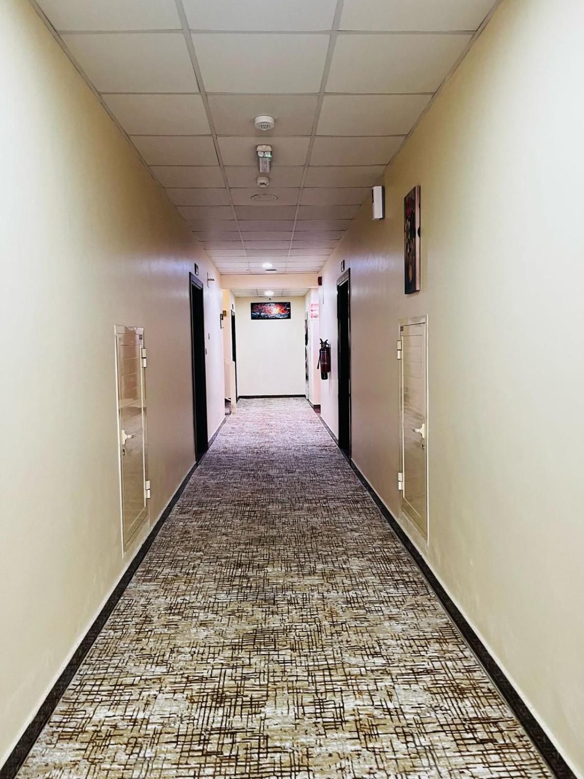 Al Nakheel Hotel Apartments Рас-ель-Хайма Екстер'єр фото